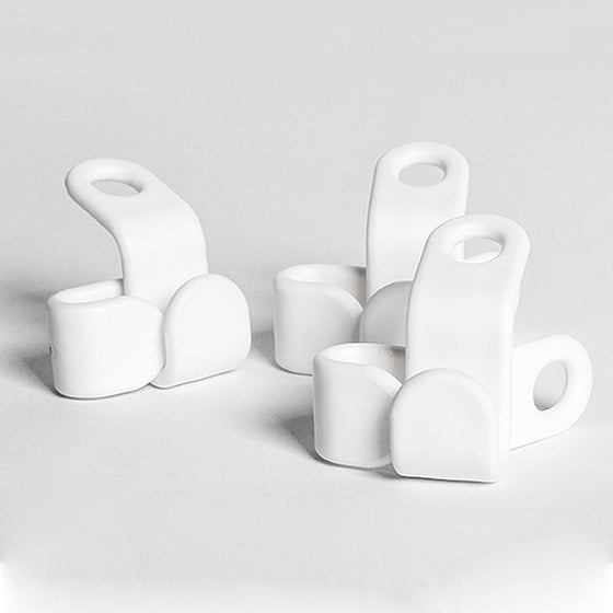 Pladsbesparende bøjle til garderobeskabe